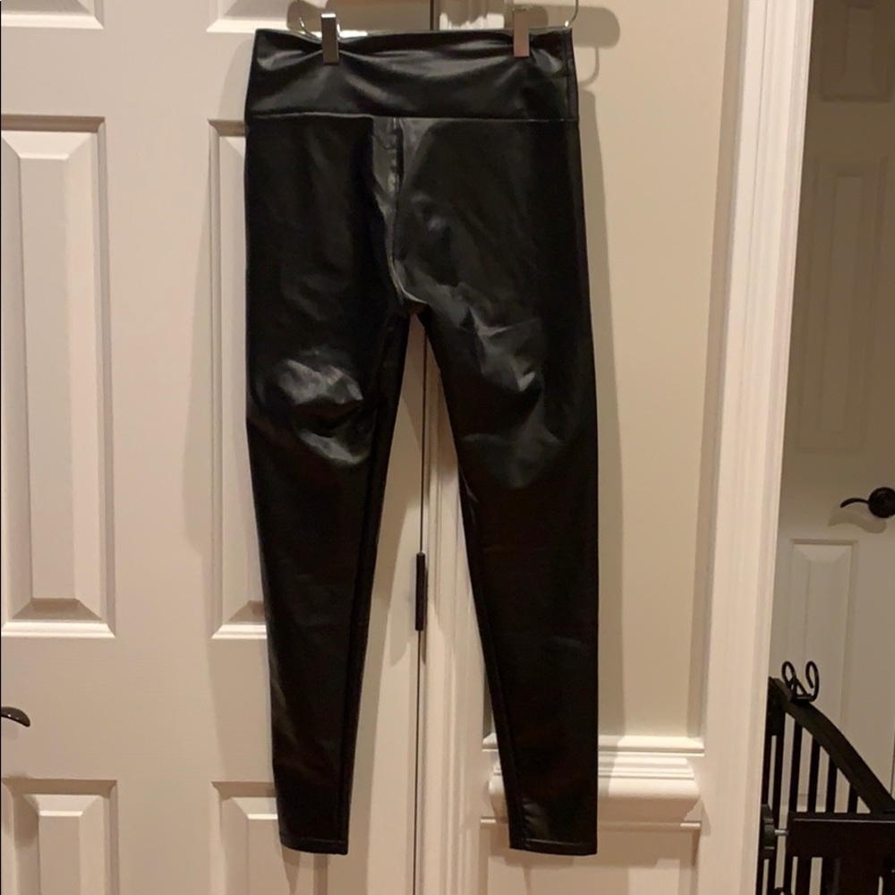 Faux Leather Leggings Sz Small - Picture 3 of 4